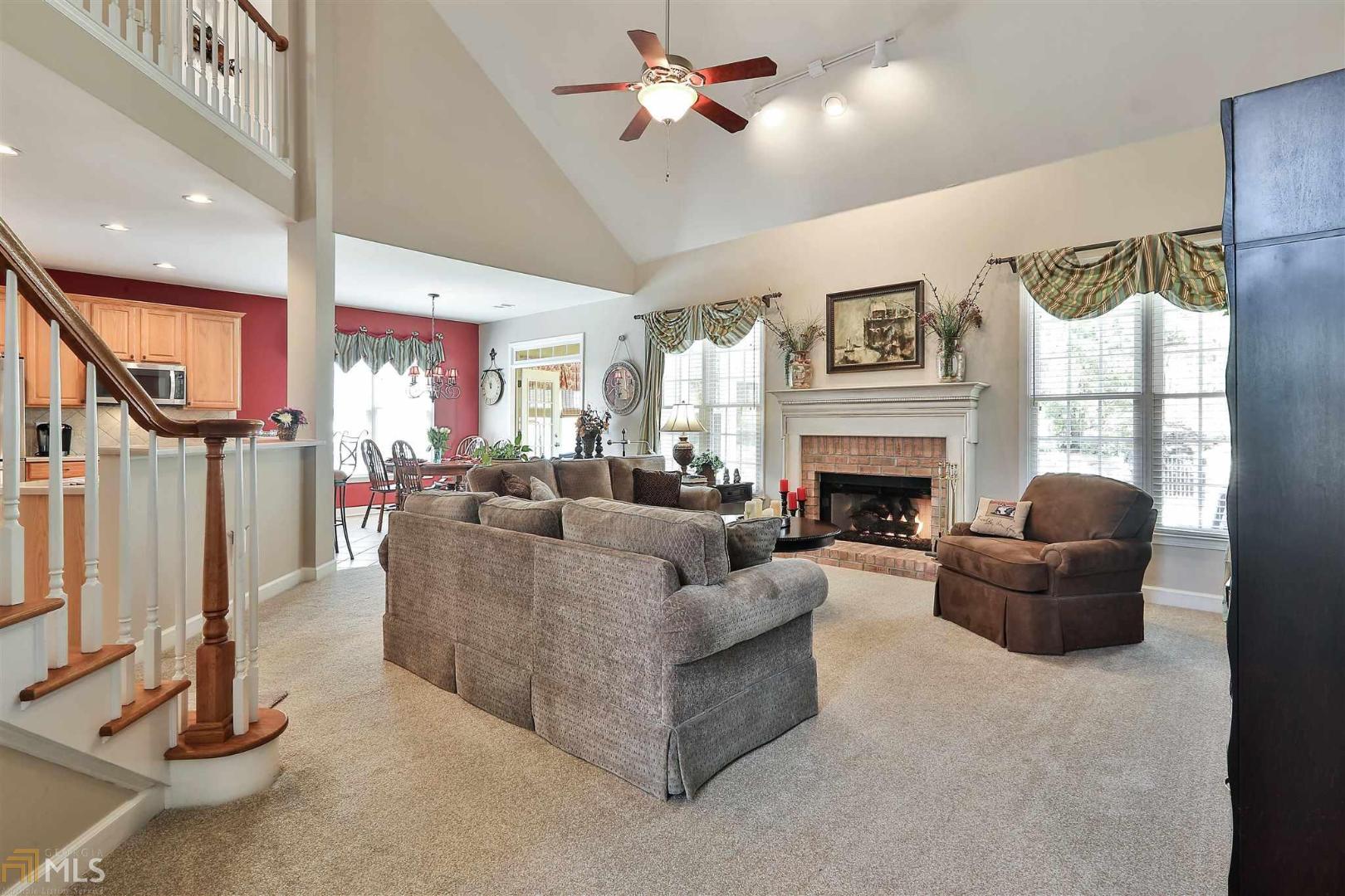 Larkins Landing - Residential