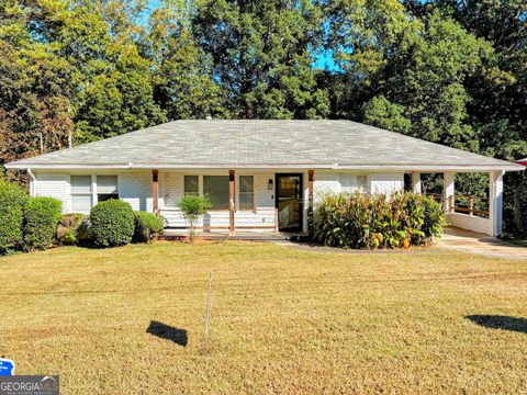 1368 Aniwaka AVE SW Atlanta GA 30311