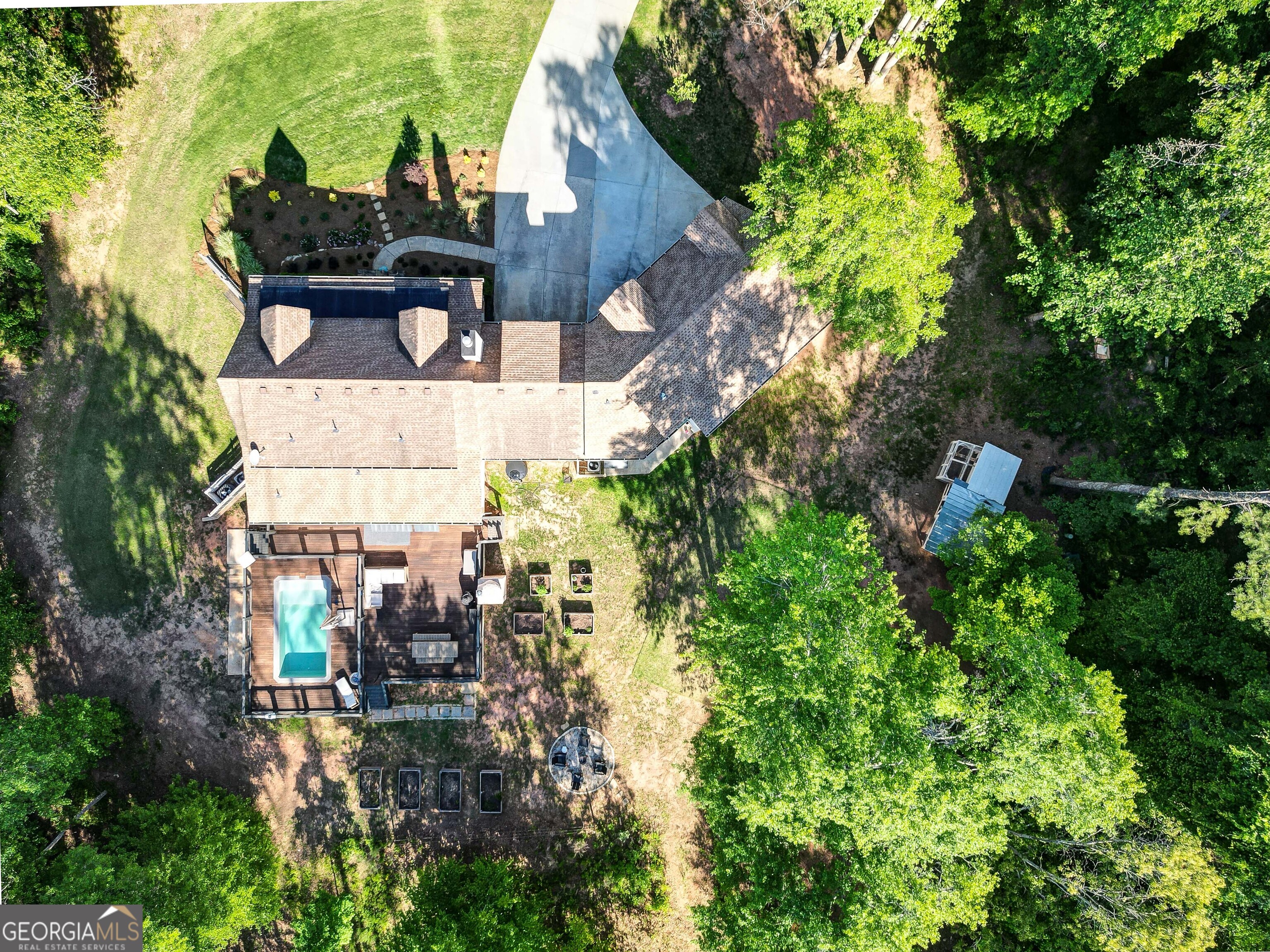 Newnan, Georgia, 30263, United States, 5 Bedrooms Bedrooms, ,6 BathroomsBathrooms,Residential,Pending,2045518