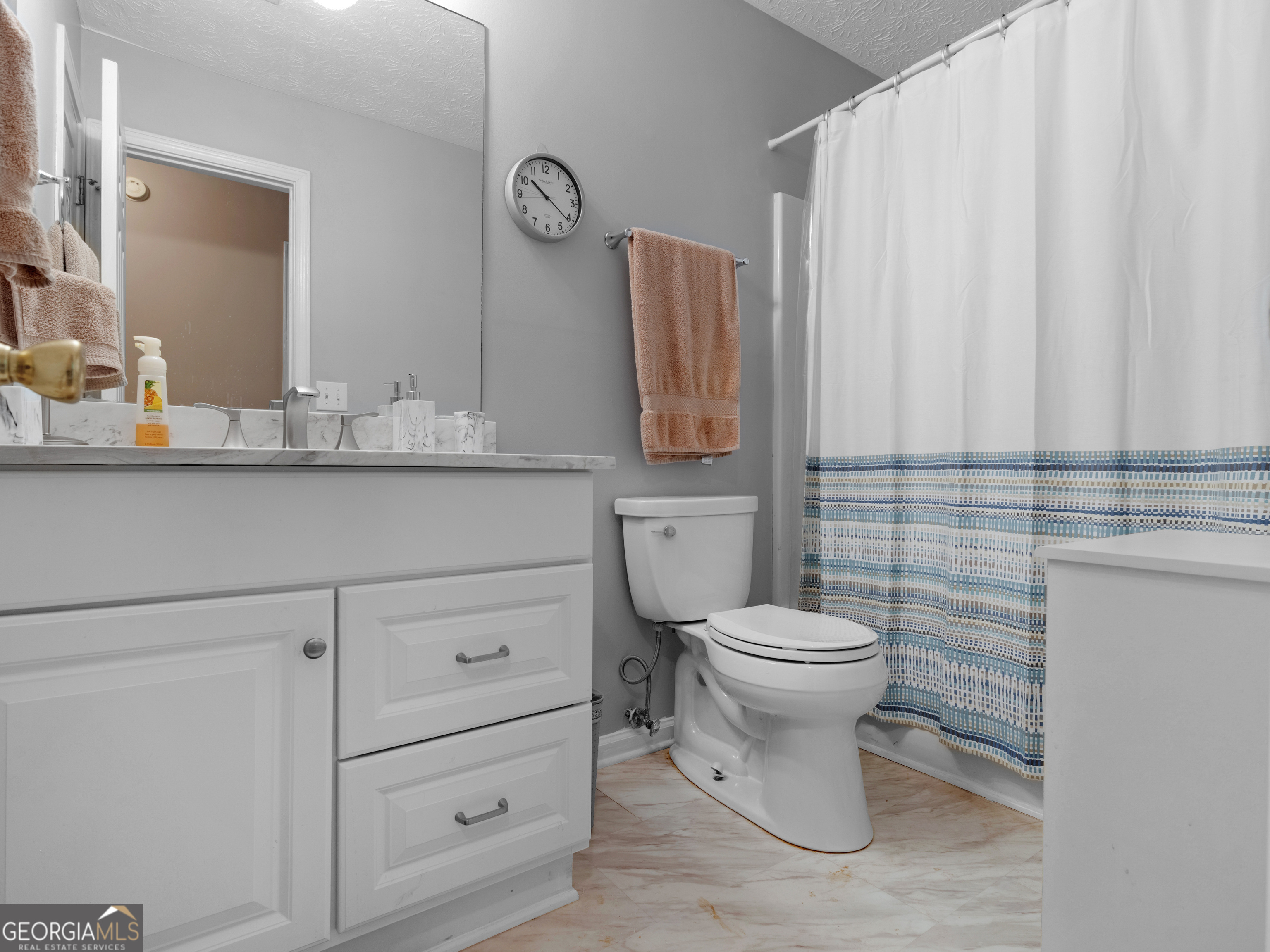 Hampton, Georgia 30228, United States, 3 Bedrooms Bedrooms, ,2 BathroomsBathrooms,Residential,Pending,158395