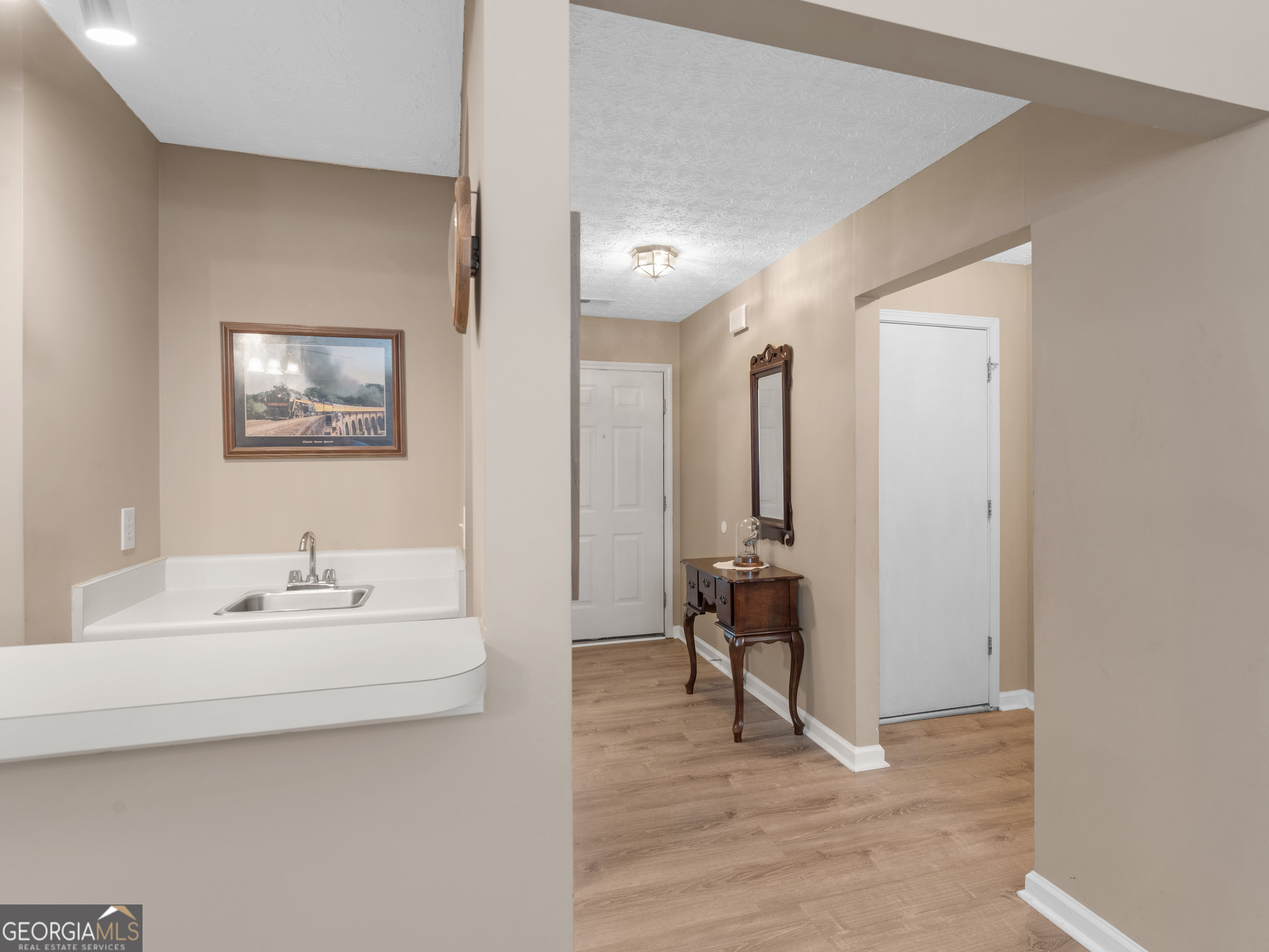 Hampton, Georgia 30228, United States, 3 Bedrooms Bedrooms, ,2 BathroomsBathrooms,Residential,Pending,158395