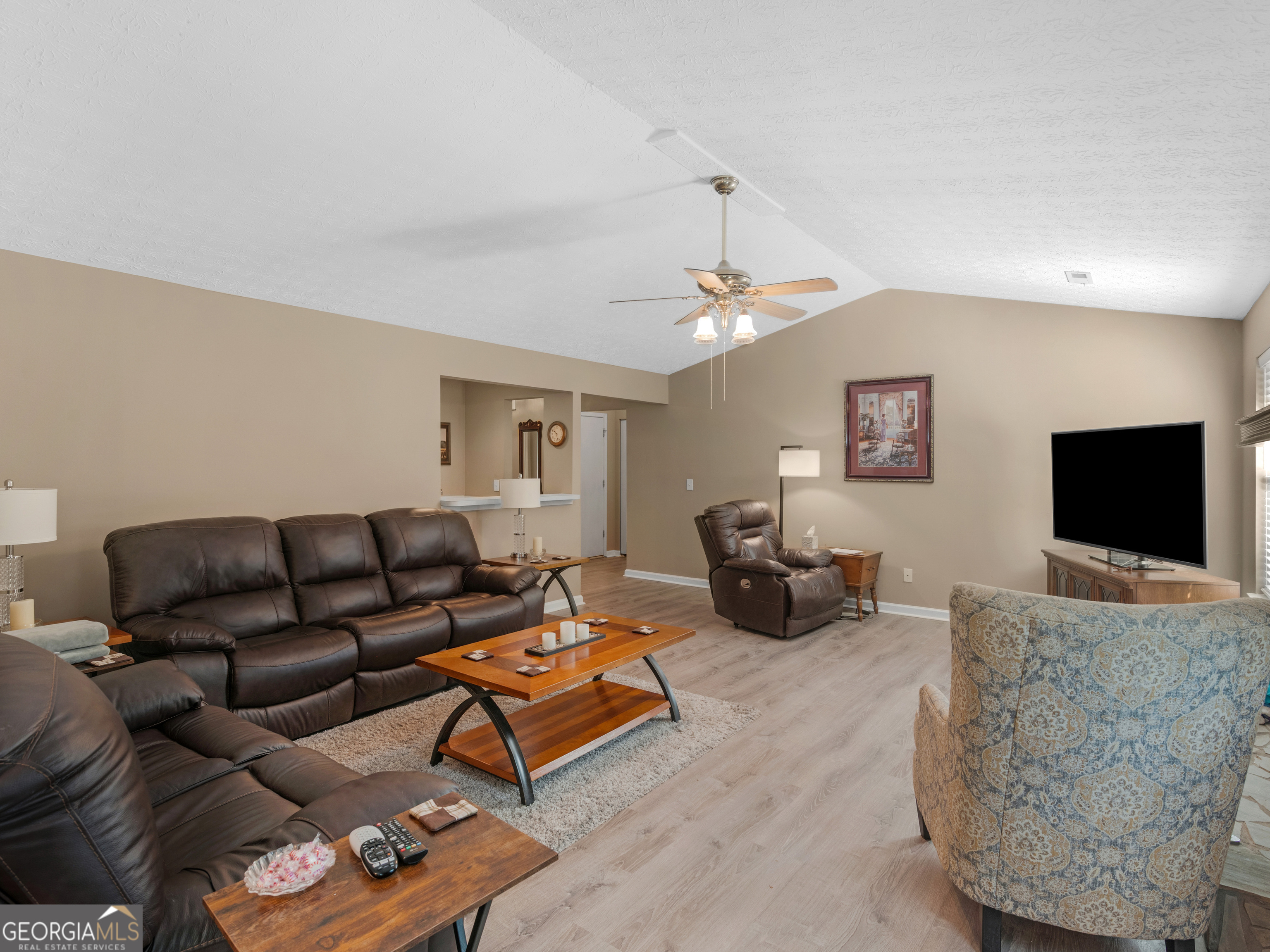 Hampton, Georgia 30228, United States, 3 Bedrooms Bedrooms, ,2 BathroomsBathrooms,Residential,Pending,158395