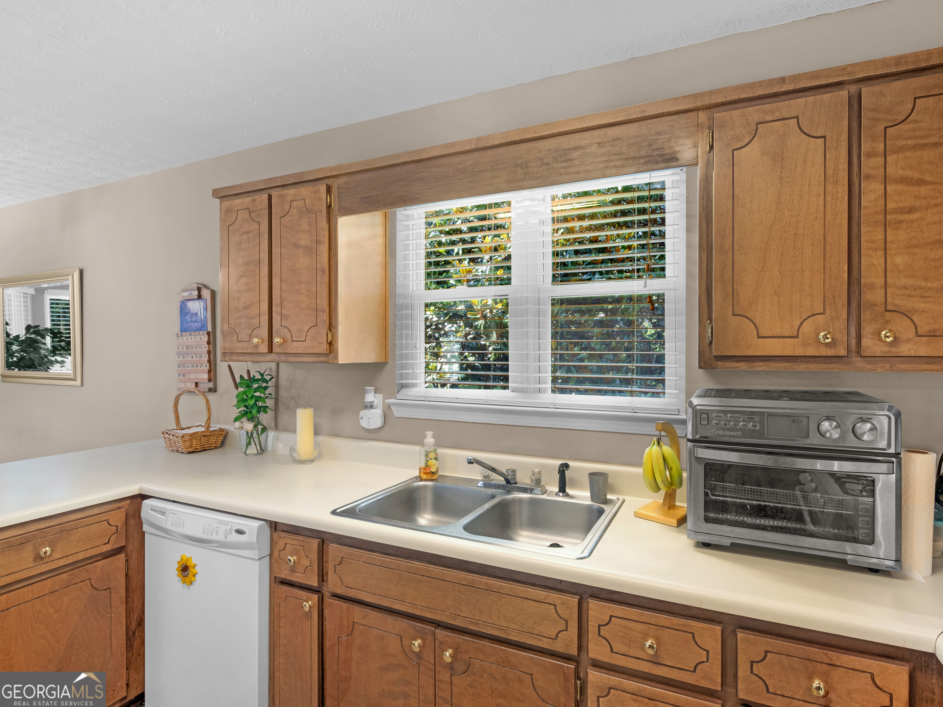 Hampton, Georgia 30228, United States, 3 Bedrooms Bedrooms, ,2 BathroomsBathrooms,Residential,Pending,158395