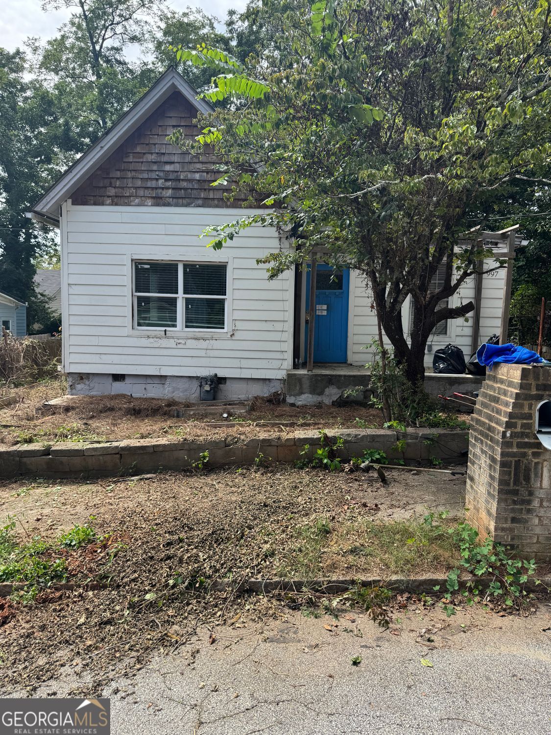 Investor's Dream on the Beltline! This 2-bedroom, 1-bathroom bungalow is the perfect opportunity for a fix-and-flip, rental, or long-term investment. Located just steps from the Atlanta Beltline and only five minutes from Downtown, this property offers unbeatable convenience and growth potential. Don't miss your chance to invest in one of Atlanta's most desirable neighborhoods. Priced to sell. Bring your best offer!