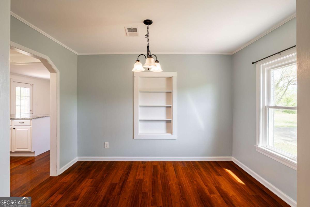 386 Sandy Creek RD