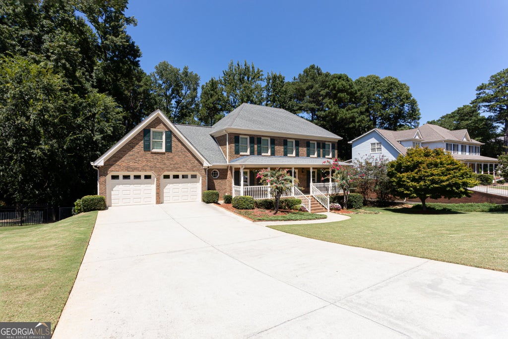 Photo of 2431 Chimney Top Ln, Snellville, GA 30078 (MLS # 10834748)