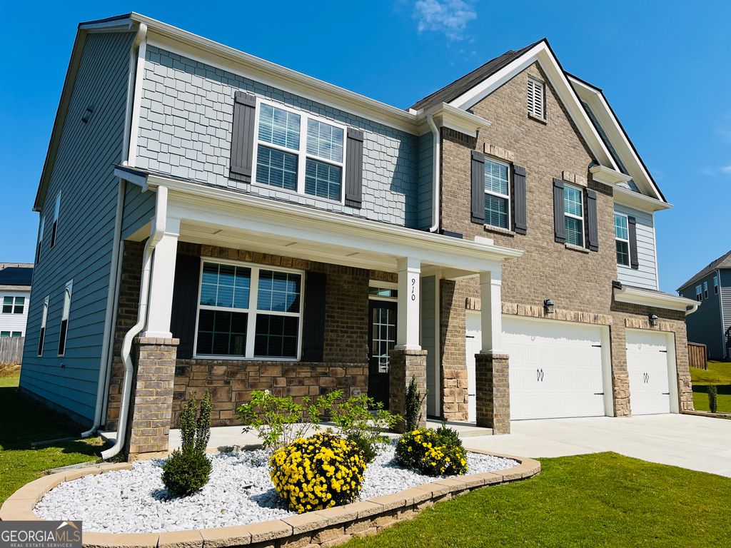 Photo of 910 Sly Fox Run, Fairburn, GA 30213 (MLS # 10656657)