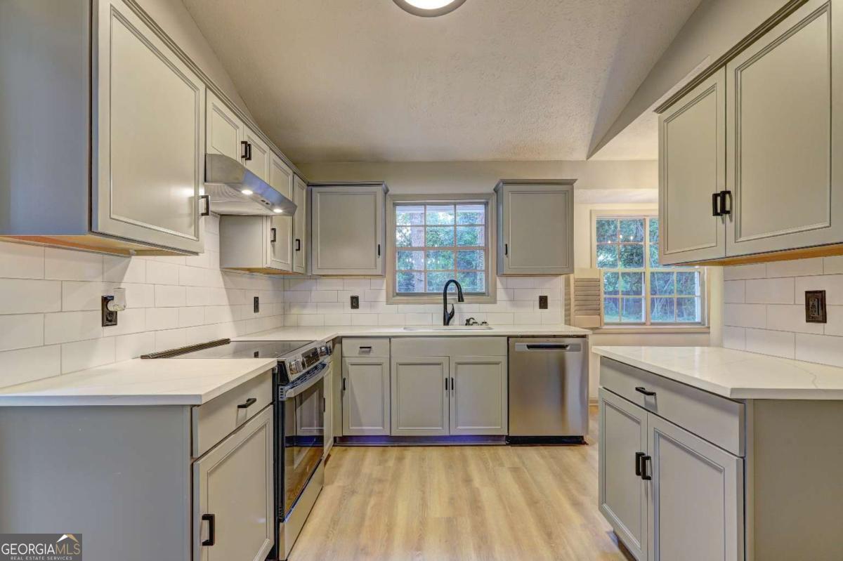 2669 Jodeco DR