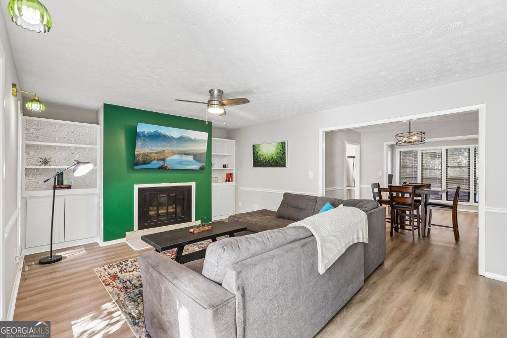 Photo of 402 Dunbar Drive, Dunwoody, GA 30338 (MLS # 10869797)
