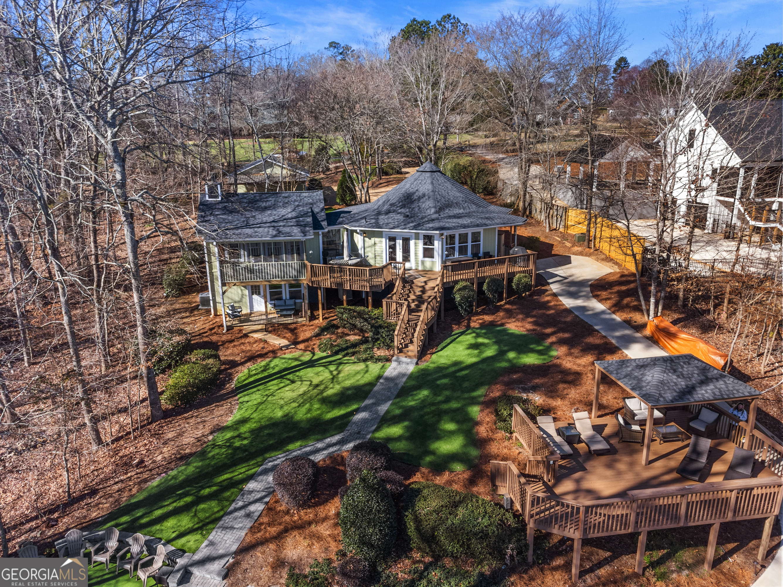 124 Hoot Owl LN