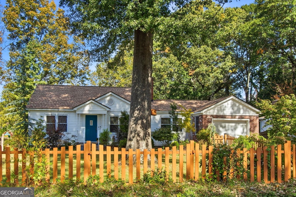 Photo of 4088 Comanche Drive, Tucker, GA 30084 (MLS # 10879582)