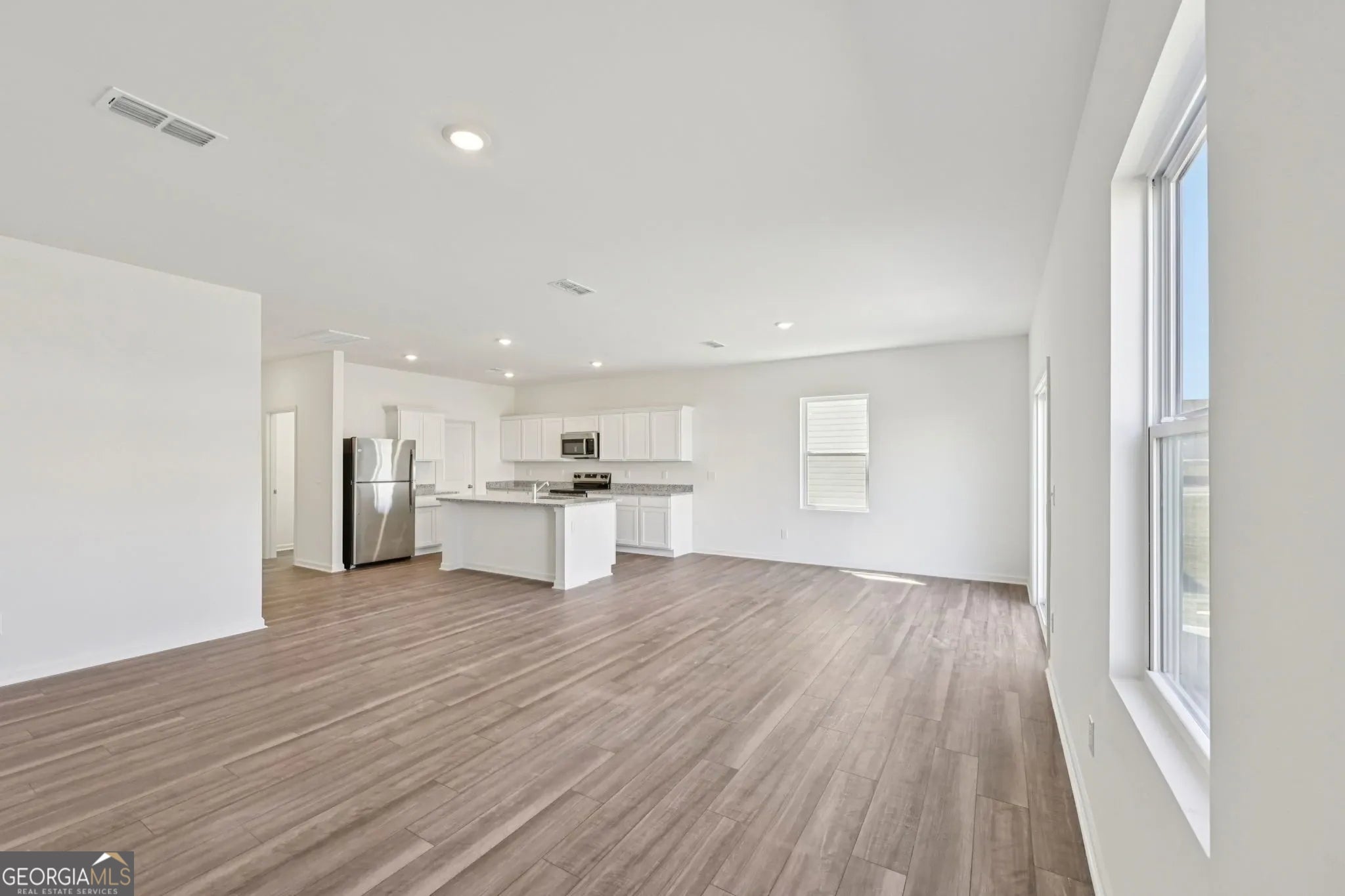 256 Galilee LN
