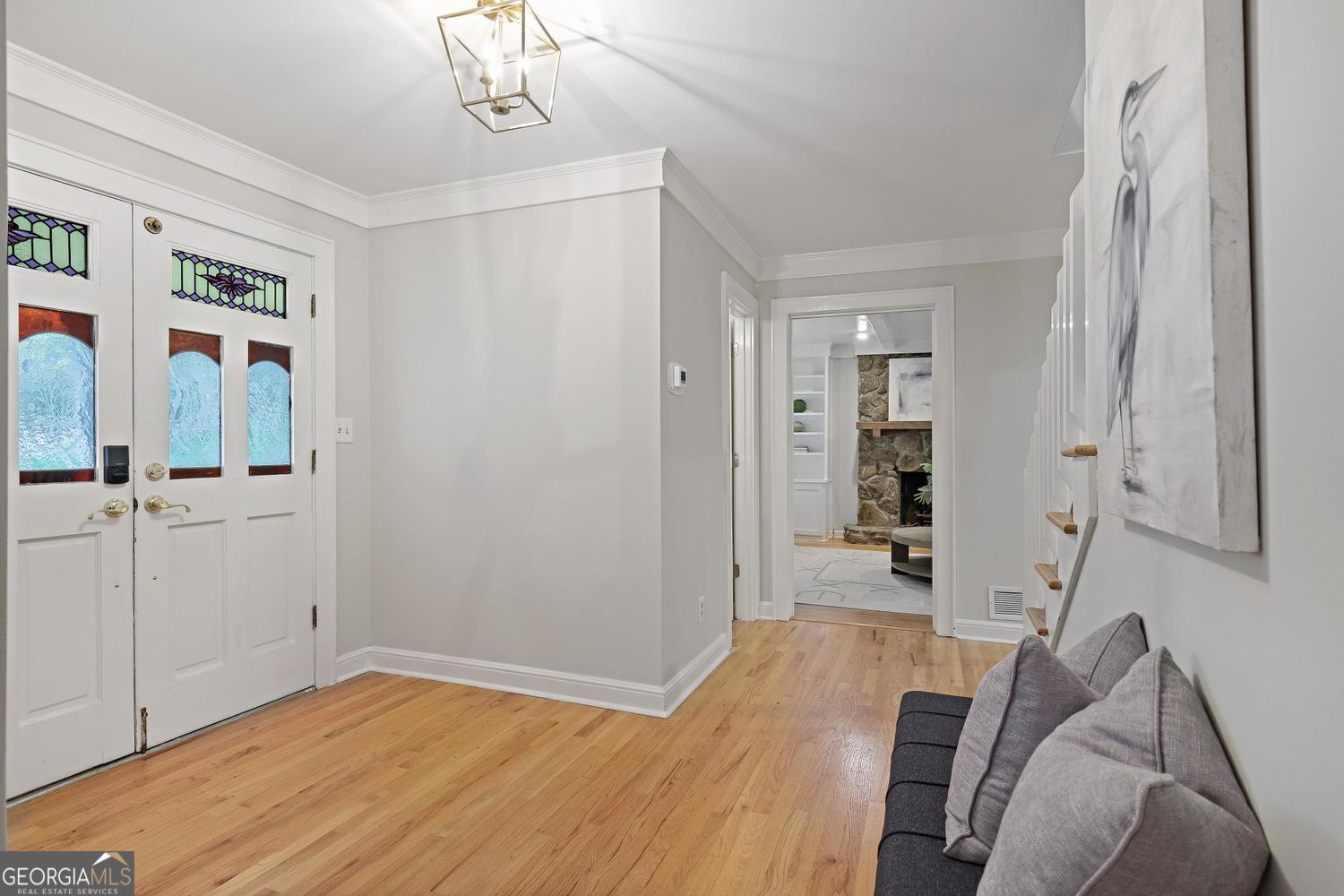 HIDDEN BRANCHES - Residential