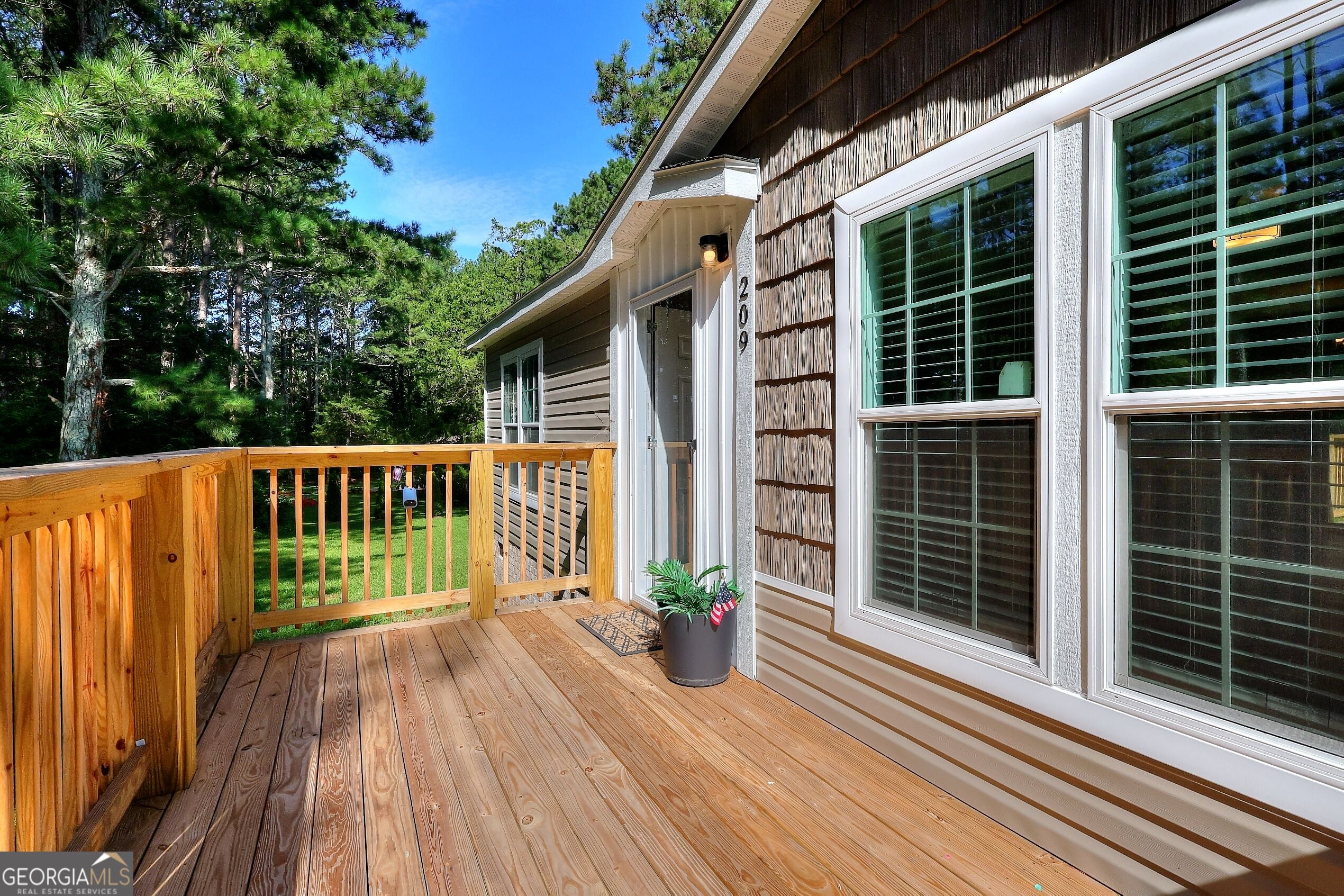 209 Jack Sharp RD