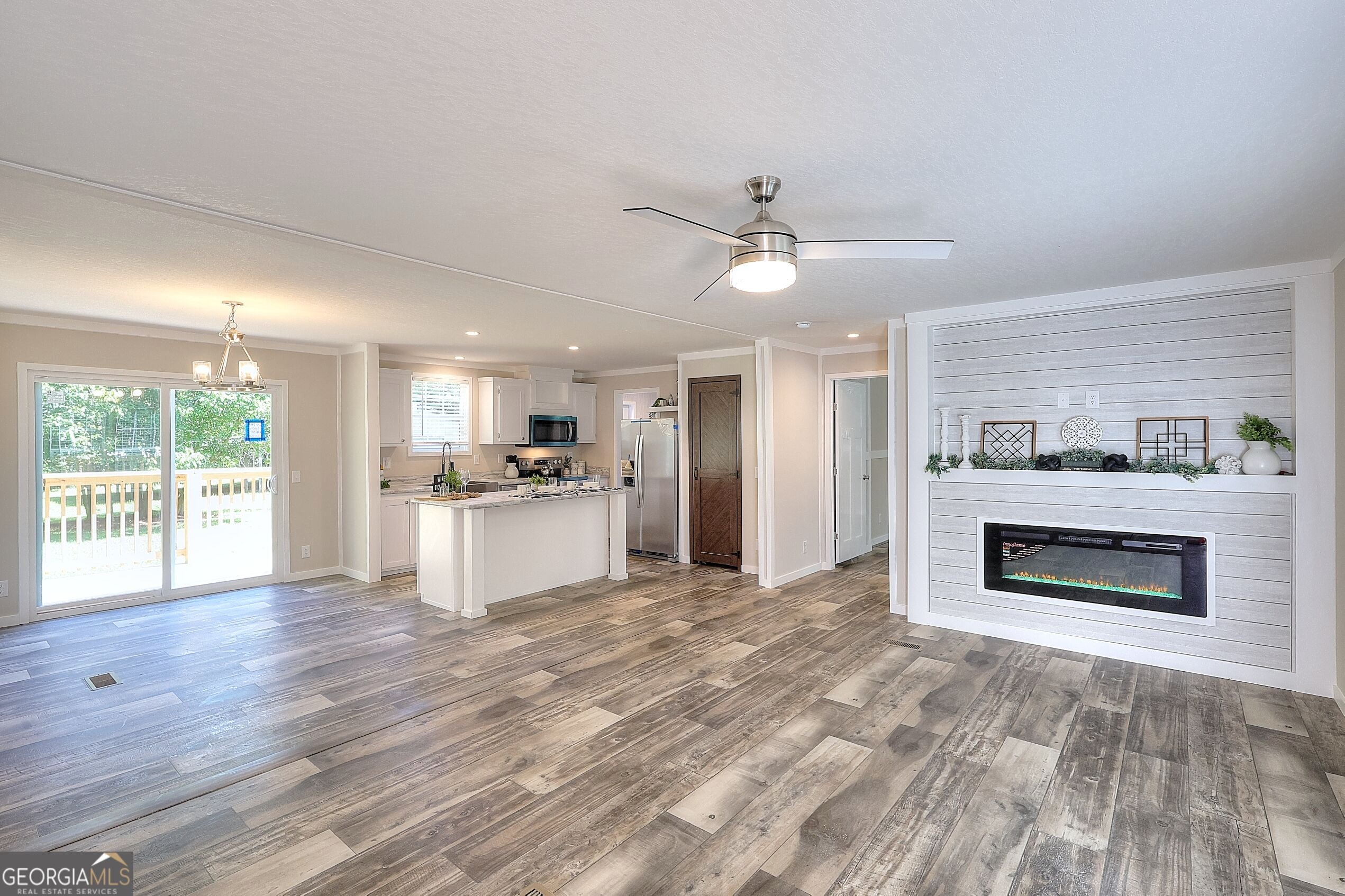 209 Jack Sharp RD