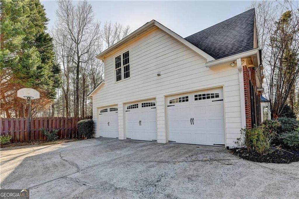 Photo of 4910 Wimborne Court, Suwanee, GA 30024 (MLS # 10689856)