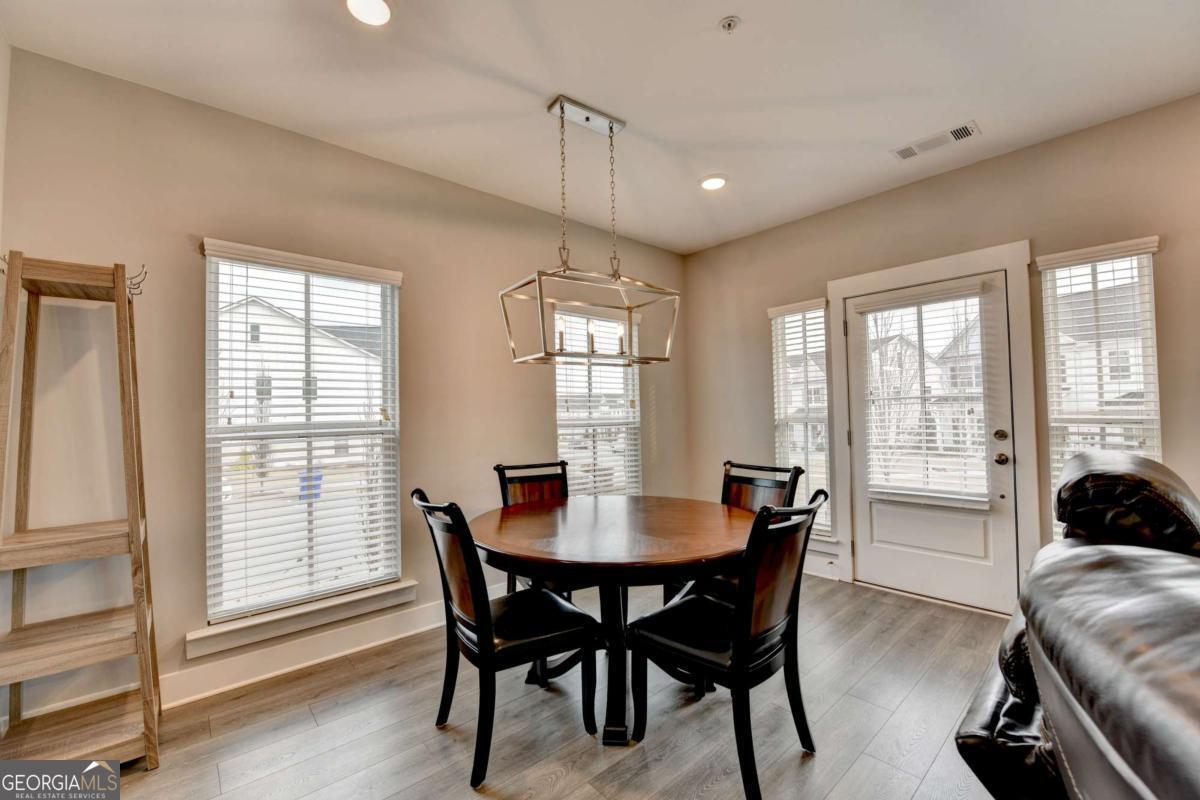 1714 SW Prospect WAY