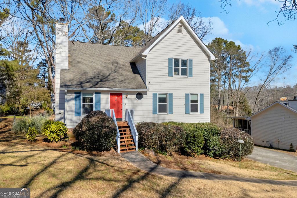Photo of 3765 Linwood Way, Snellville, GA 30039 (MLS # 10687348)