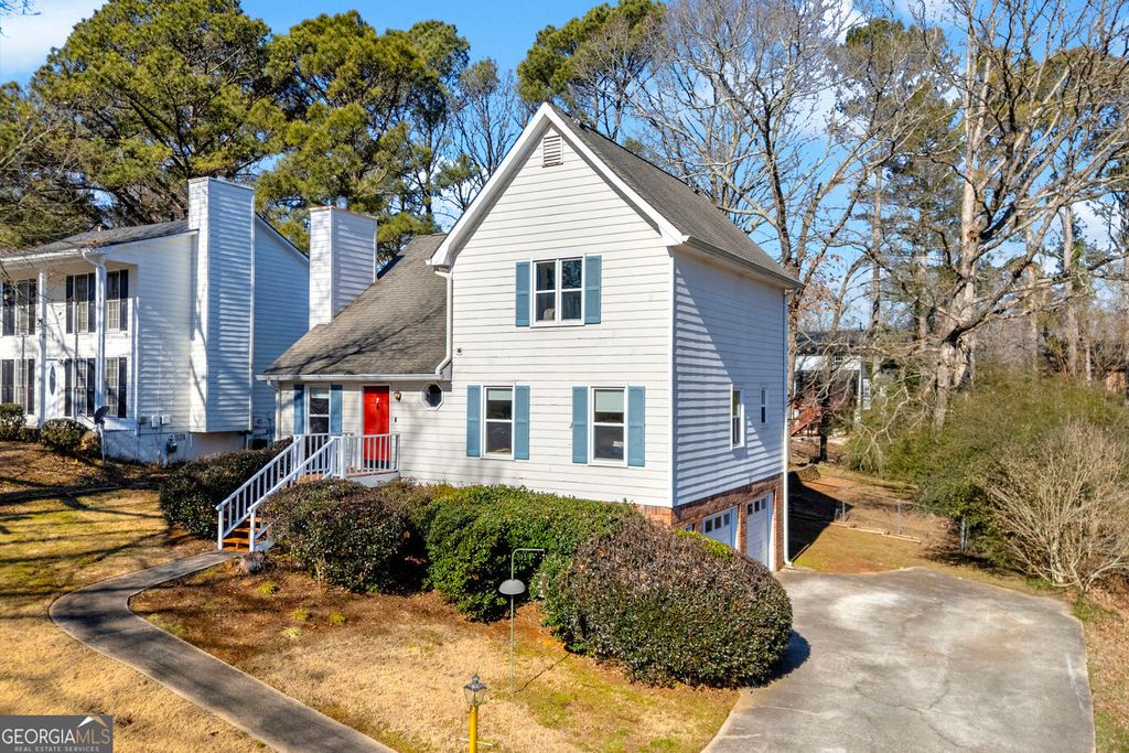 Photo of 3765 Linwood Way, Snellville, GA 30039 (MLS # 10687348)