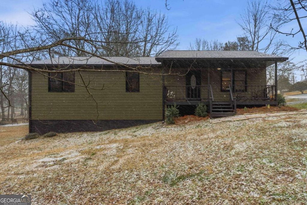Photo of 25 Vaughn SPUR NE, Cartersville, GA 30121 (MLS # 10699012)
