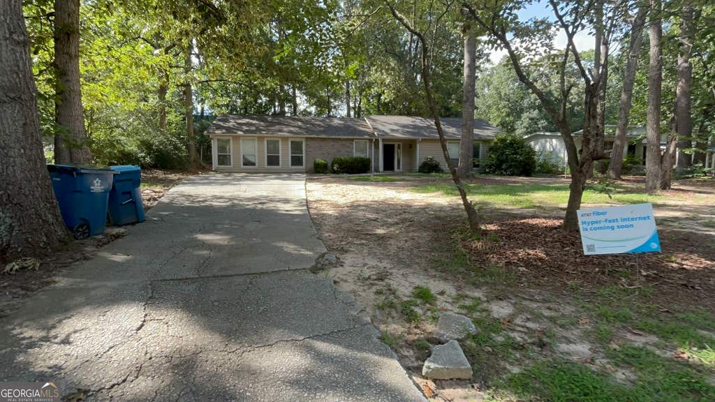 Photo of 1163 Sandalwood Drive, Lawrenceville, GA 30043 (MLS # 10812505)