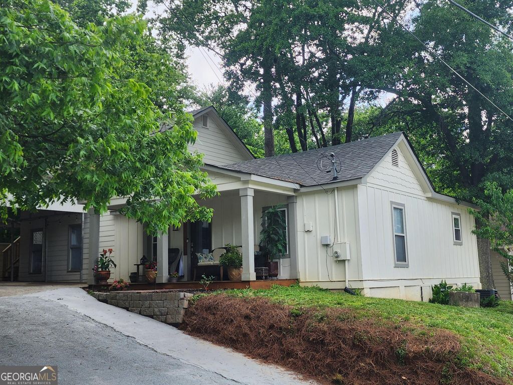 Photo of 168 Poplar Street, Buford, GA 30518 (MLS # 10764634)