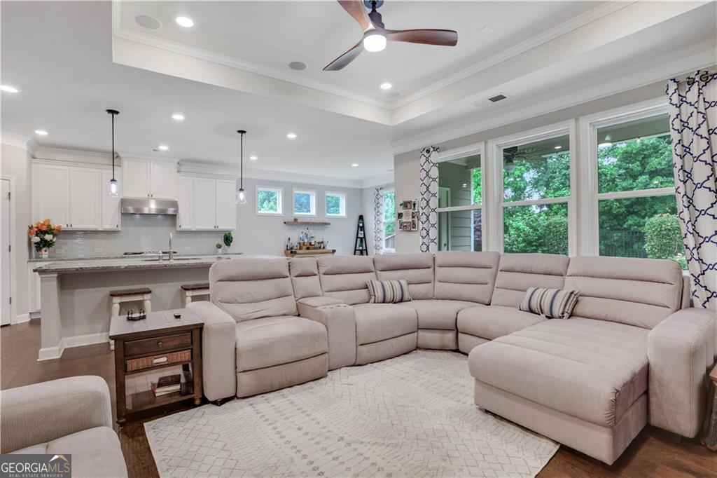 2980 Prestwood DR