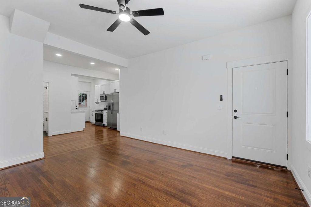 Photo of 360 Ponce De Leon Avenue NE #27, Atlanta, GA 30308 (MLS # 10768342)