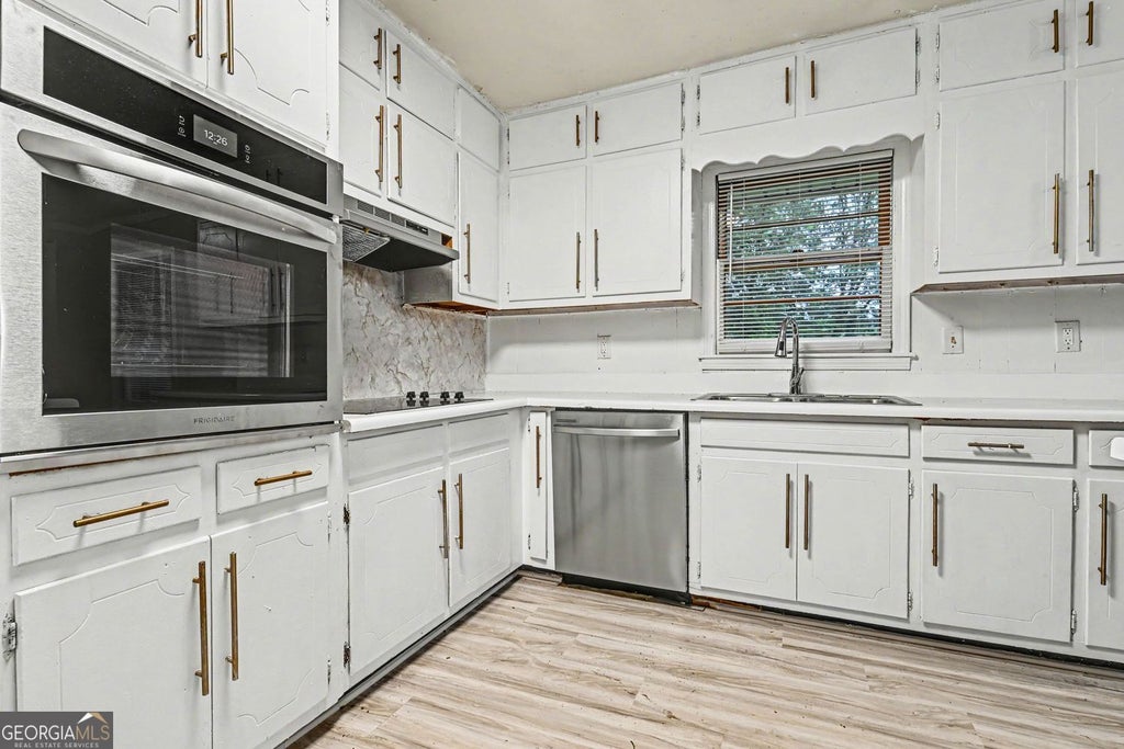 Photo of 1184 Flamingo Drive, Austell, GA 30168 (MLS # 10763181)
