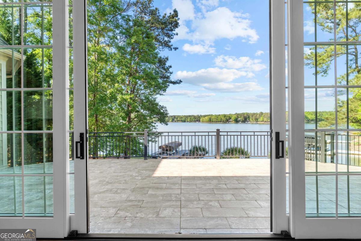 1230 Lake Club DR