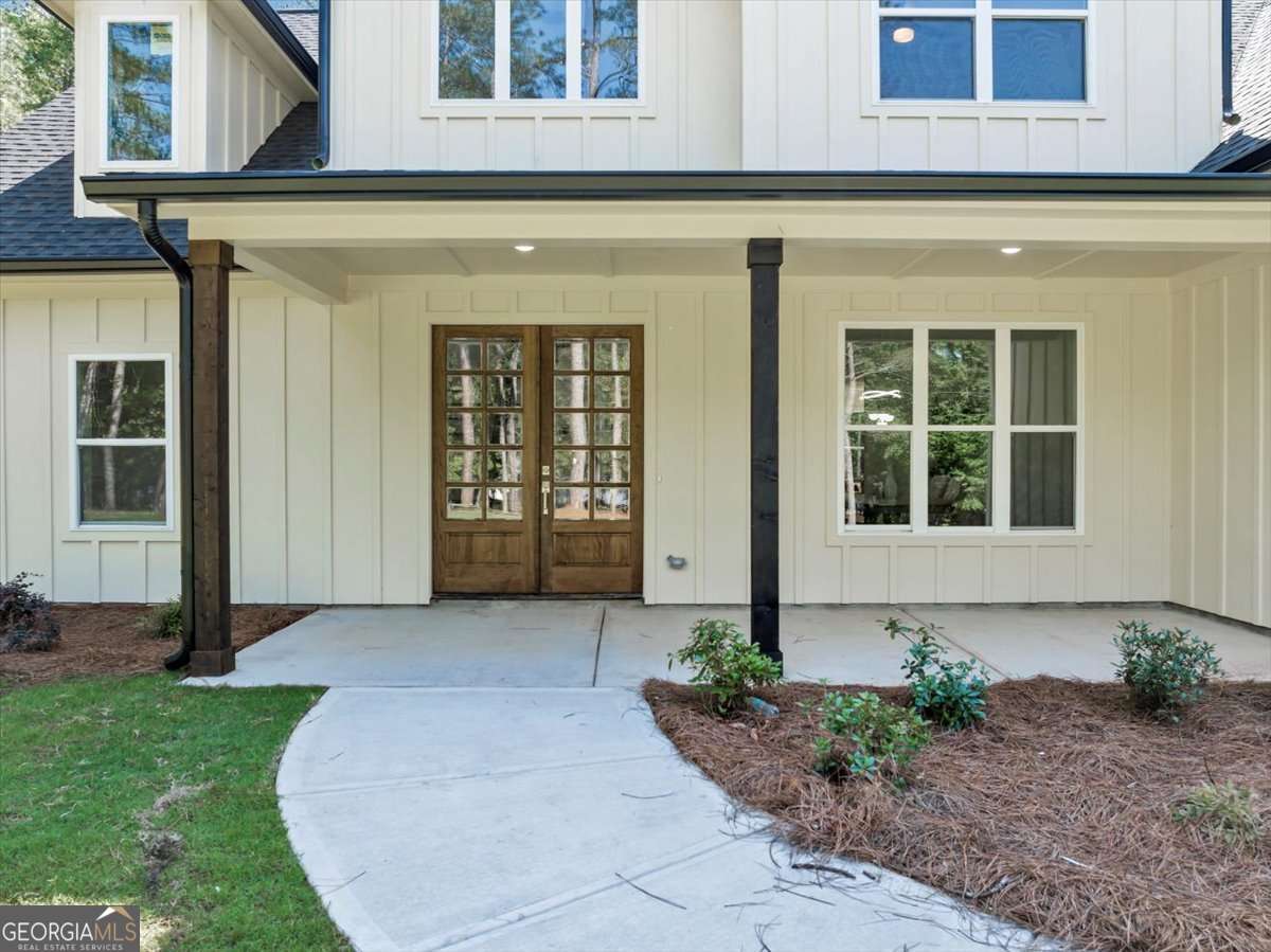 644 Harbour Shores DR