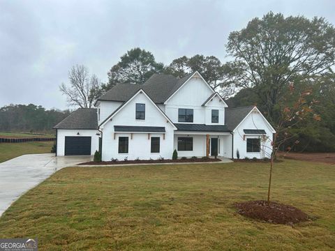 A home in Senoia