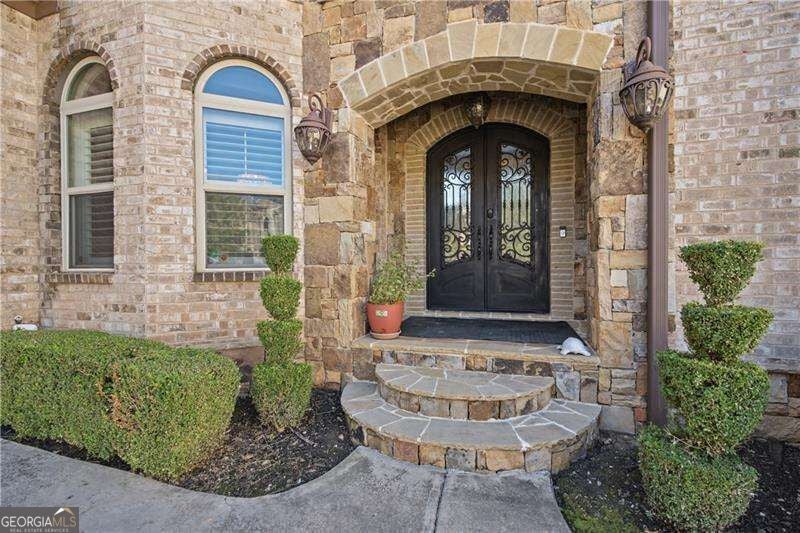 Photo of 3383 Jamont Boulevard, Johns Creek, GA 30022 (MLS # 10873981)