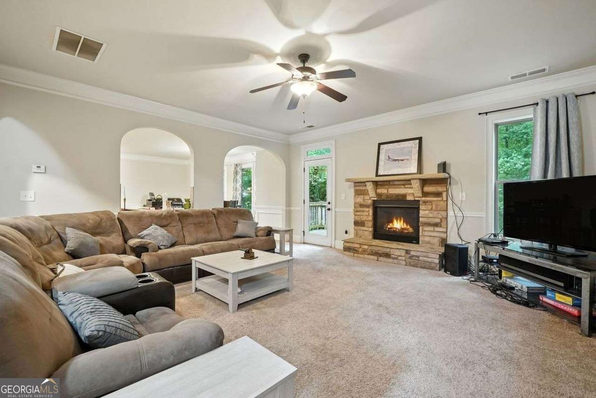 3429 Walnut RDG