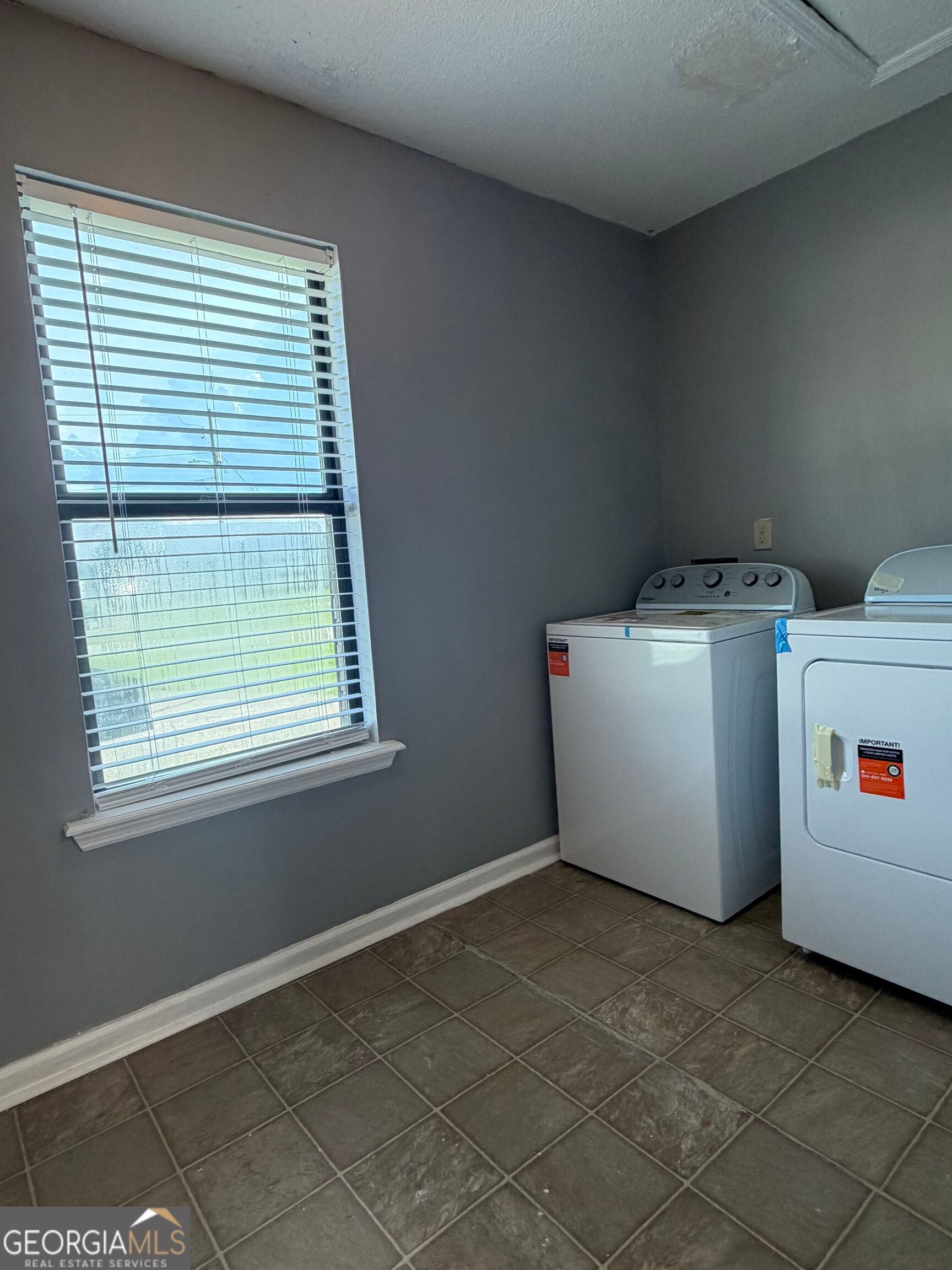 2707 Tara Heights CT