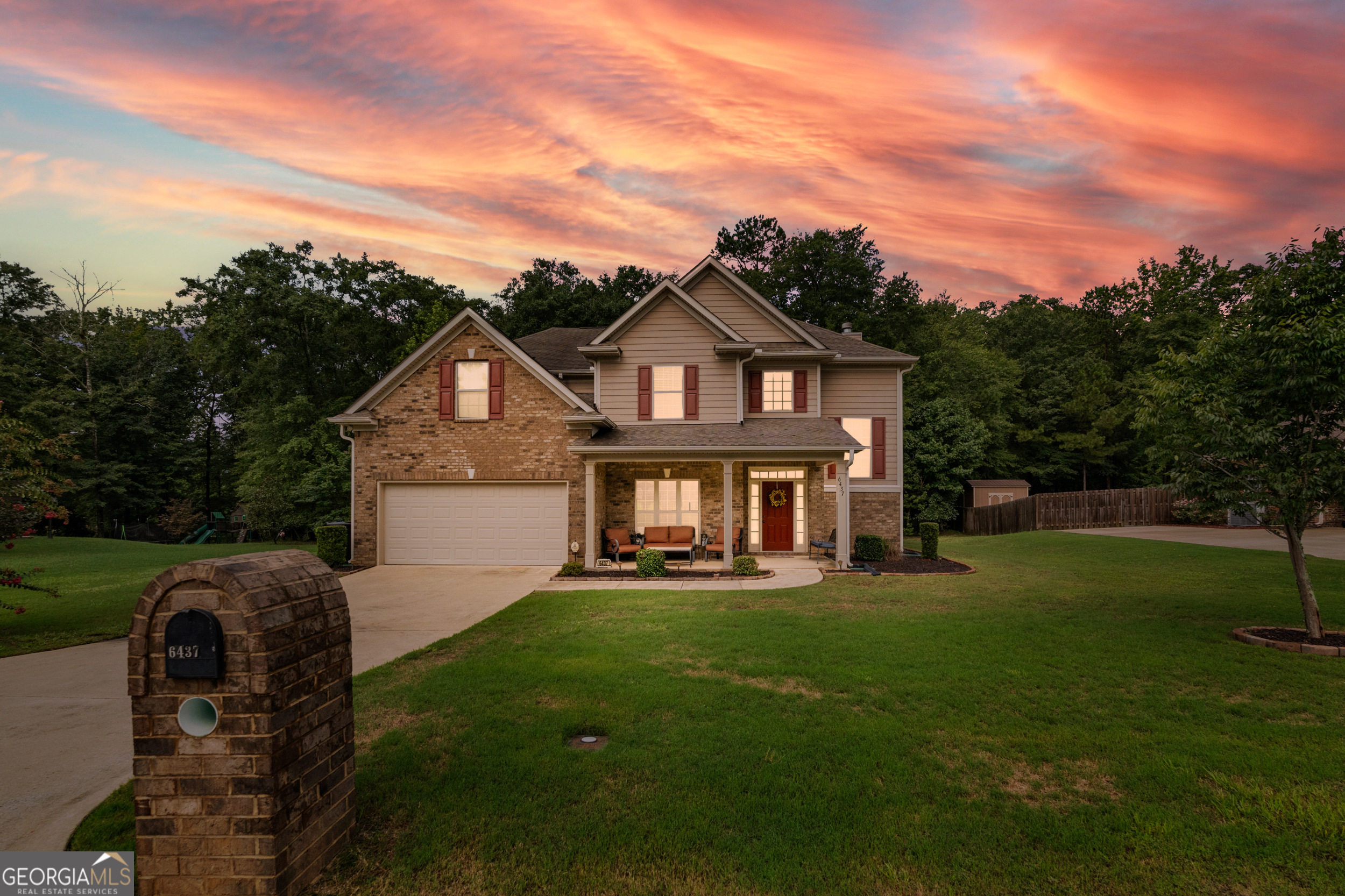 6437 Woodbriar LN