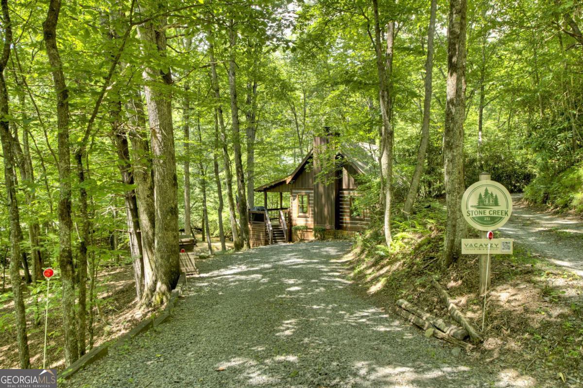 251 Rockhouse RD