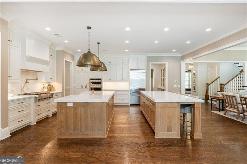 4184 Thompson Mill RD