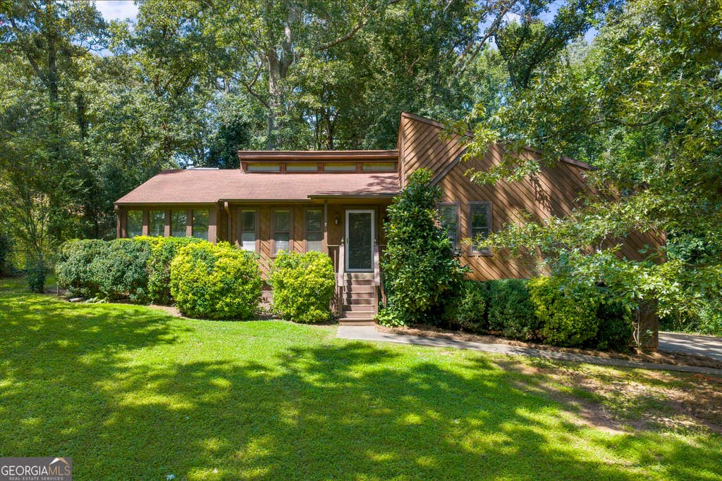 Photo of 2656 Royal Oak Court, Acworth, GA 30102 (MLS # 10828930)