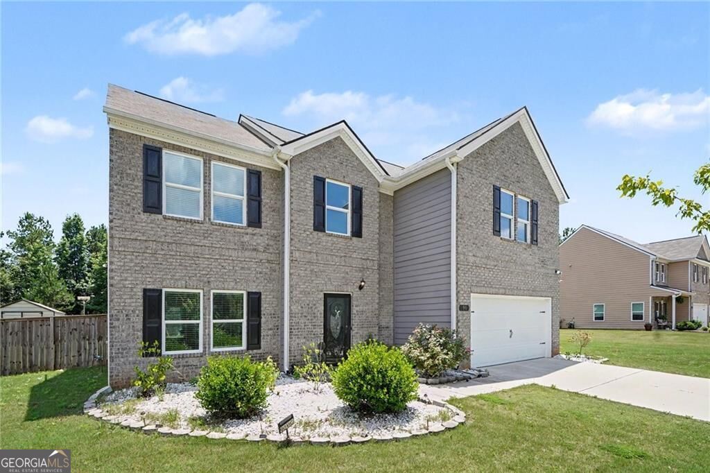 Photo of 90 Victory Lane, Covington, GA 30016 (MLS # 10866910)