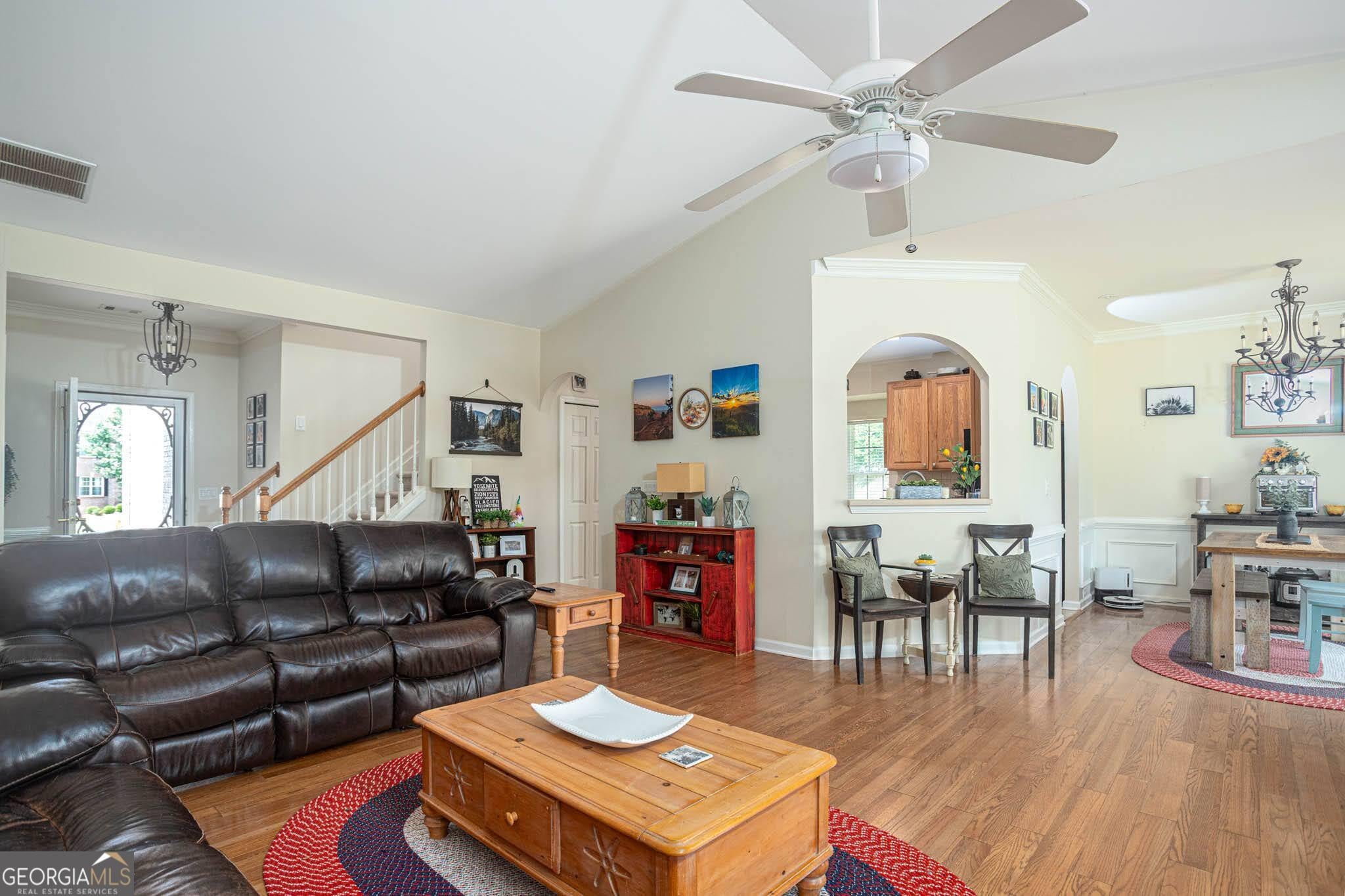 3225 Moss CT