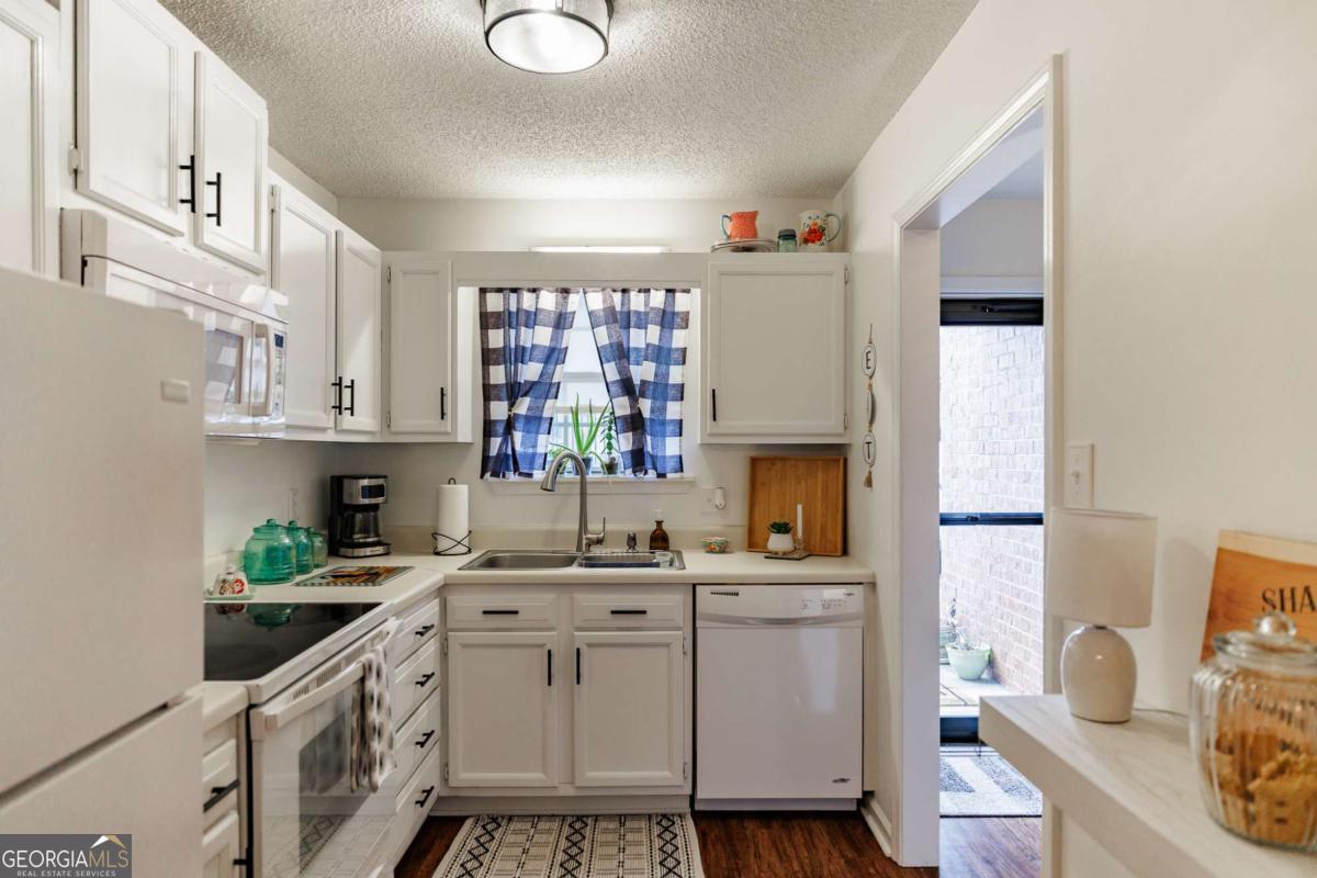 1688 Prince AVE 106