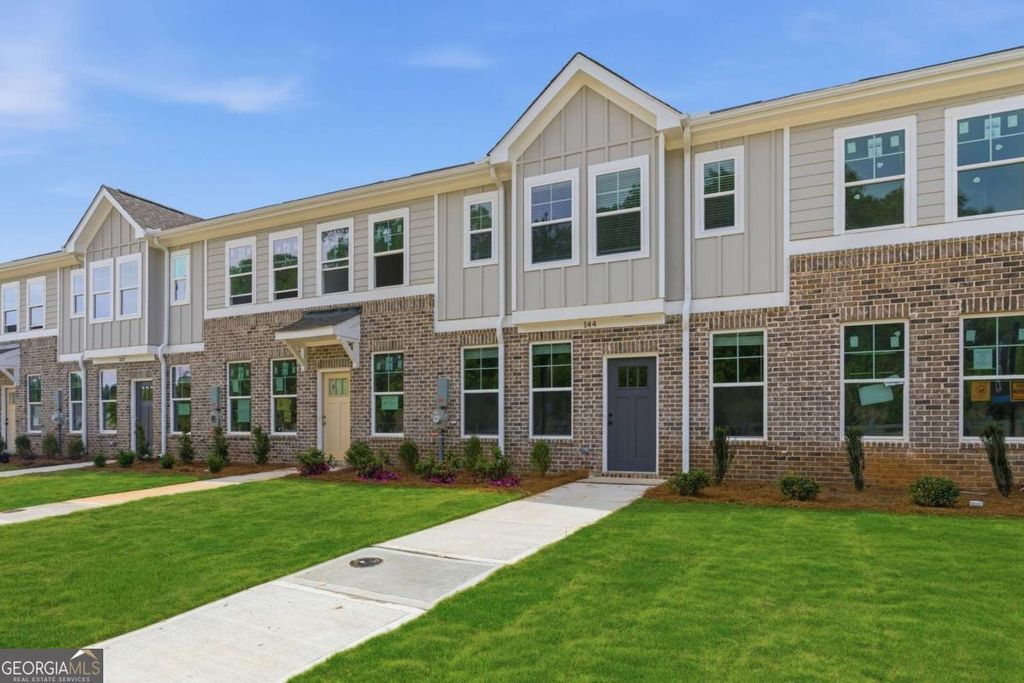 Photo of 160 Flier Drive, Mcdonough, GA 30253 (MLS # 10757569)