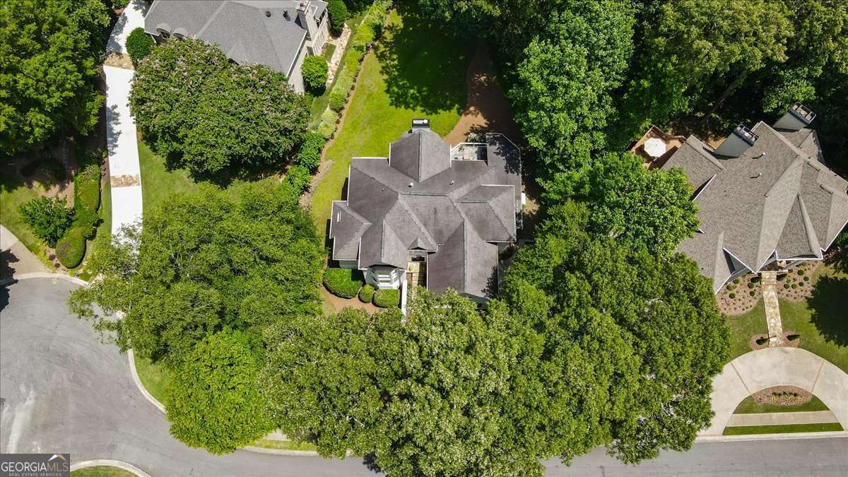 Sentinel Lake - Residential