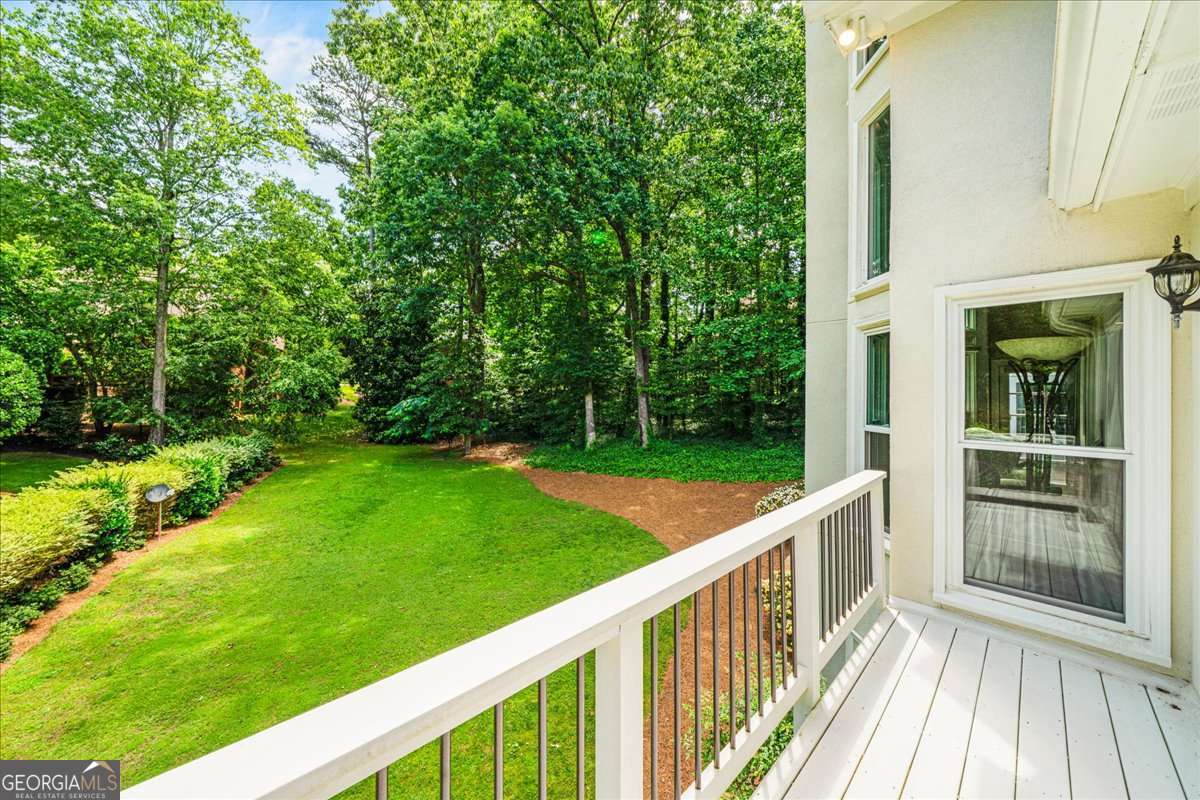 Sentinel Lake - Residential
