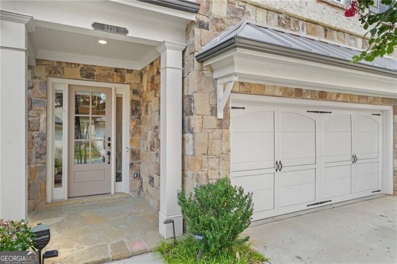 3231 Artessa LN NE