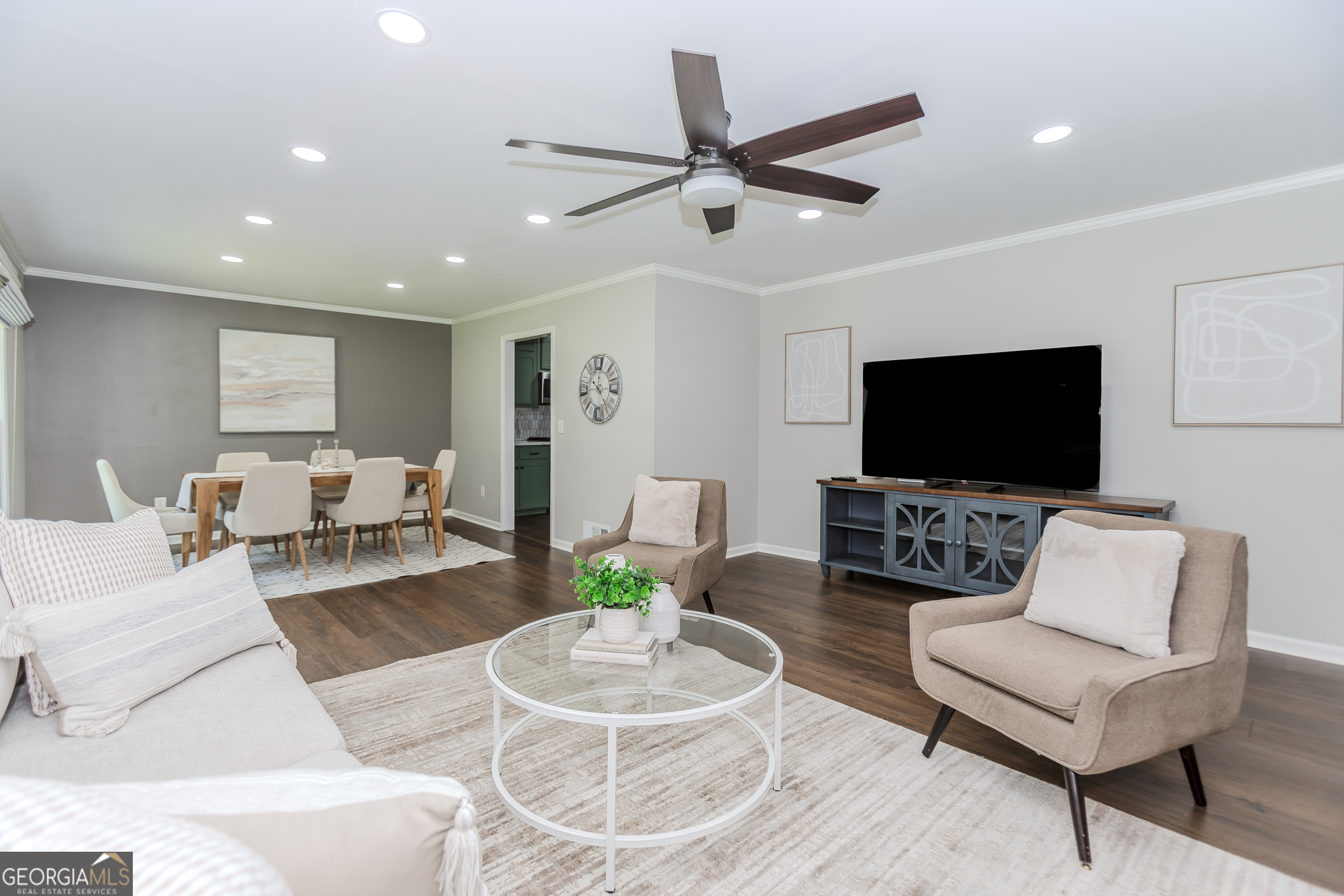 4609 Waterford CT