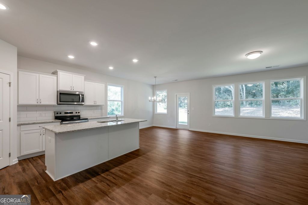 Photo of 145 Green Row, Calhoun, GA 30701 (MLS # 10674574)