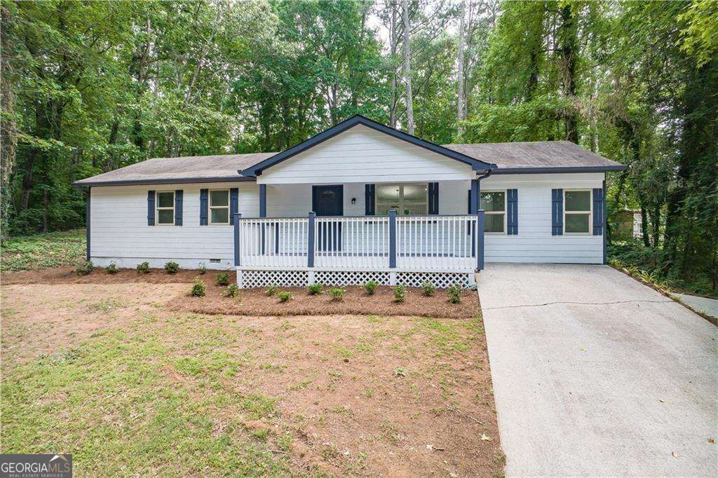 Photo of 2915 Wilkes Plantation Way, Douglasville, GA 30135 (MLS # 10740621)