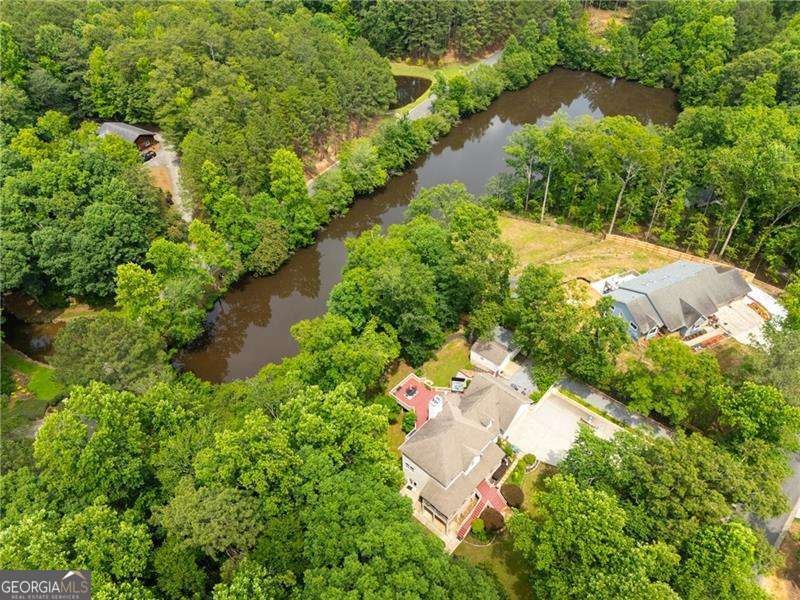 31 Fawn Lake TRL NE
